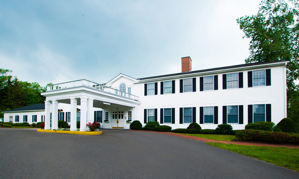 The Litchfield Inn Exterior photo